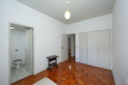 Apartamento à venda com 96m², 3 quartos e 1 vaga Apartamento à venda com 96m², 3 quartos e 1 vagaSuíte