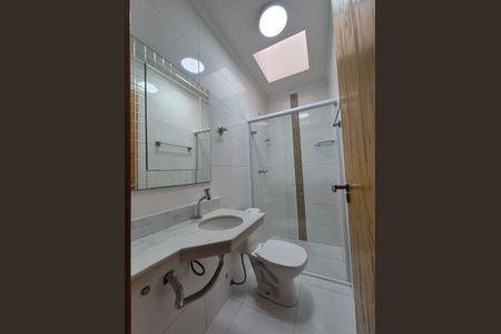 Casa à venda com 110m², 3 quartos e 2 vagas Casa à venda com 110m², 3 quartos e 2 vagasBanheiro
