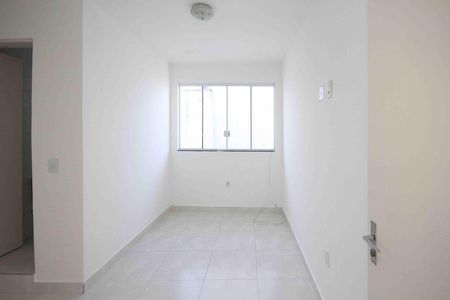Casa para alugar com 120m², 2 quartos e 1 vaga