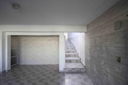 Casa para alugar com 120m², 2 quartos e 1 vaga