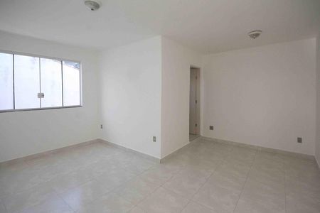 Casa para alugar com 120m², 2 quartos e 1 vaga