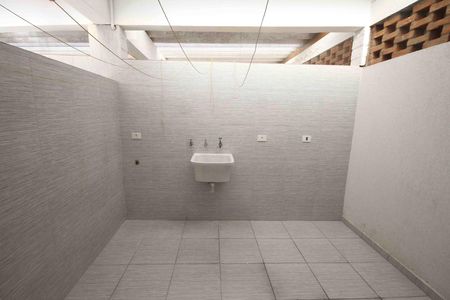 Casa para alugar com 120m², 2 quartos e 1 vaga