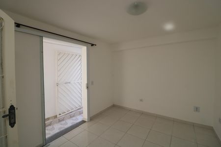 Sala de casa para alugar com 2 quartos, 60m² em Vila Bela, São Paulo