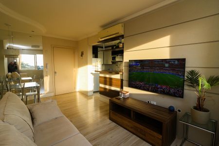 Sala de apartamento para alugar com 2 quartos, 75m² em Santo Antônio, Porto Alegre