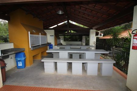 Apartamento para alugar com 75m², 2 quartos e 1 vaga Apartamento para alugar com 75m², 2 quartos e 1 vagaÁrea comum - Churrasqueira