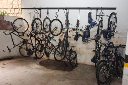 Apartamento para alugar com 75m², 2 quartos e 1 vaga Apartamento para alugar com 75m², 2 quartos e 1 vagaBicicletário
