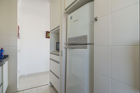 Apartamento para alugar com 240m², 3 quartos e 2 vagas Apartamento para alugar com 240m², 3 quartos e 2 vagasCozinha