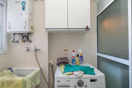 Apartamento para alugar com 240m², 3 quartos e 2 vagas Apartamento para alugar com 240m², 3 quartos e 2 vagasÁrea de Serviço