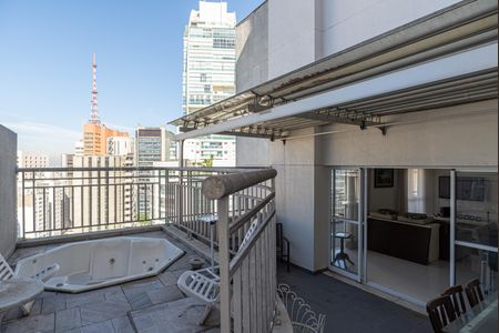 Apartamento para alugar com 240m², 3 quartos e 2 vagas Apartamento para alugar com 240m², 3 quartos e 2 vagasVaranda Gourmet da Sala