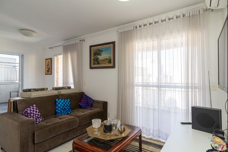 Apartamento para alugar com 240m², 3 quartos e 2 vagas Apartamento para alugar com 240m², 3 quartos e 2 vagasSala