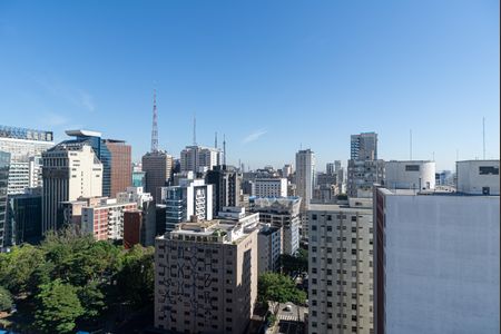 Apartamento para alugar com 240m², 3 quartos e 2 vagas Apartamento para alugar com 240m², 3 quartos e 2 vagasVista da Varanda da Sala