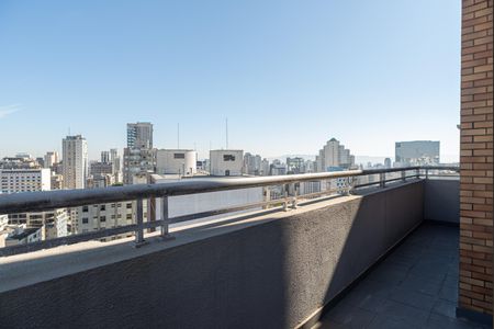 Apartamento para alugar com 240m², 3 quartos e 2 vagas Apartamento para alugar com 240m², 3 quartos e 2 vagasVaranda da Sala