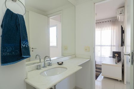 Apartamento para alugar com 240m², 3 quartos e 2 vagas Apartamento para alugar com 240m², 3 quartos e 2 vagasLavabo