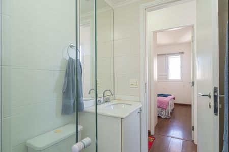 Apartamento para alugar com 240m², 3 quartos e 2 vagas Apartamento para alugar com 240m², 3 quartos e 2 vagasBanheiro 2