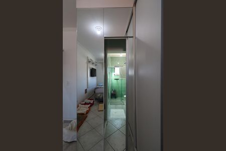 Apartamento à venda com 105m², 2 quartos e 1 vaga Apartamento à venda com 105m², 2 quartos e 1 vagaSuíte