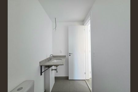 Apartamento à venda com 141m², 3 quartos e 2 vagas Apartamento à venda com 141m², 3 quartos e 2 vagasBanheiro da Suíte 3