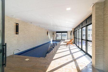 Apartamento à venda com 100m², 3 quartos e 2 vagasÁrea comum - Piscina