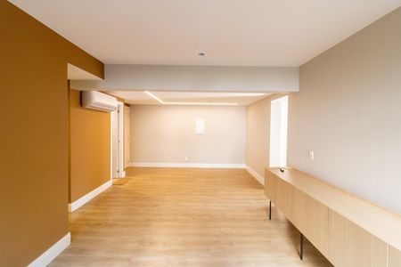 Sala de apartamento à venda com 3 quartos, 100m² em Menino Deus, Porto Alegre