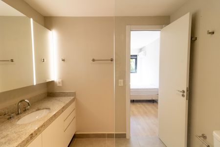 Apartamento à venda com 100m², 3 quartos e 2 vagasBanheiro da Suíte