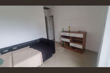 Casa de condomínio à venda com 300m², 4 quartos e 5 vagas Casa de condomínio à venda com 300m², 4 quartos e 5 vagasQuarto