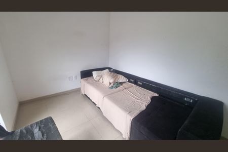 Casa de condomínio à venda com 300m², 4 quartos e 5 vagas Casa de condomínio à venda com 300m², 4 quartos e 5 vagasQuarto