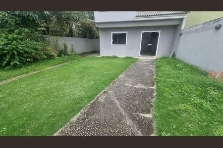 Casa de condomínio à venda com 300m², 4 quartos e 5 vagas Casa de condomínio à venda com 300m², 4 quartos e 5 vagasÁrea externa