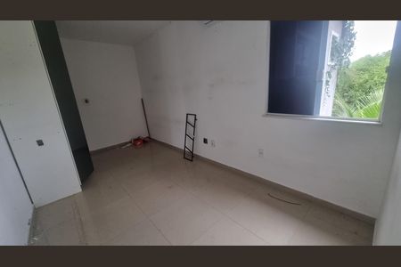 Casa de condomínio à venda com 300m², 4 quartos e 5 vagas Casa de condomínio à venda com 300m², 4 quartos e 5 vagasQuarto