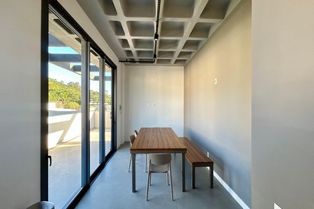 Apartamento para alugar com 34m², 1 quarto e 1 vaga Apartamento para alugar com 34m², 1 quarto e 1 vagaÁrea comum - Churrasqueira