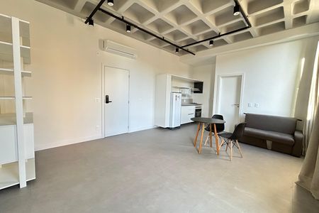 Apartamento para alugar com 34m², 1 quarto e 1 vaga Apartamento para alugar com 34m², 1 quarto e 1 vagaStudio