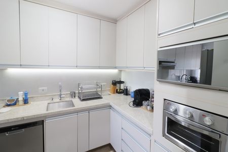 Apartamento à venda com 52m², 2 quartos e 1 vagaCozinha e Área de Serviço