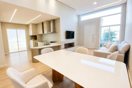 Sala de casa de condomínio para alugar com 3 quartos, 130m² em Neópolis, Gravataí