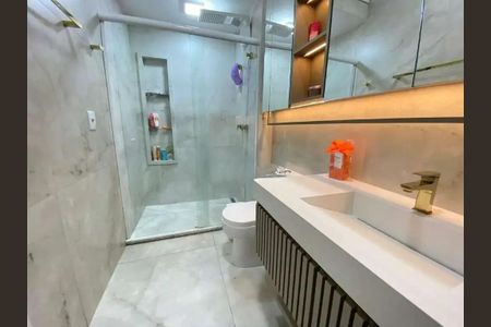 Casa de condomínio para alugar com 130m², 3 quartos e 2 vagas Casa de condomínio para alugar com 130m², 3 quartos e 2 vagasBanheiro 2