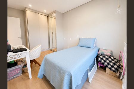 Quarto 2 de casa de condomínio para alugar com 3 quartos, 130m² em Neópolis, Gravataí