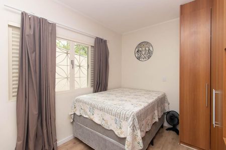 Casa à venda com 360m², 3 quartos e 5 vagas Casa à venda com 360m², 3 quartos e 5 vagasQuarto Suíte 1