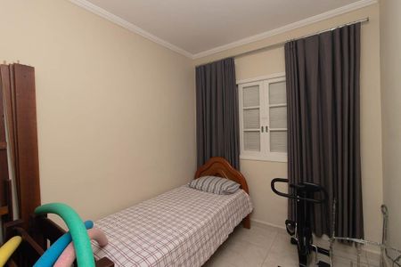Casa à venda com 360m², 3 quartos e 5 vagas Casa à venda com 360m², 3 quartos e 5 vagasQuarto de Serviço