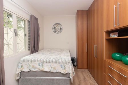 Casa à venda com 360m², 3 quartos e 5 vagas Casa à venda com 360m², 3 quartos e 5 vagasQuarto Suíte 1