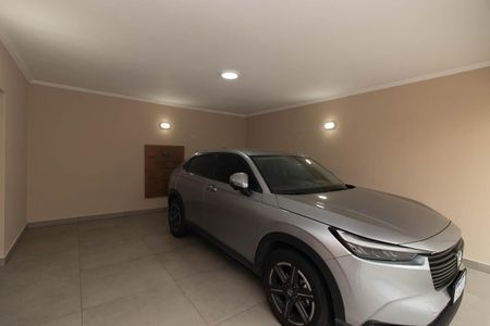 Casa à venda com 360m², 3 quartos e 5 vagas Casa à venda com 360m², 3 quartos e 5 vagasGaragem