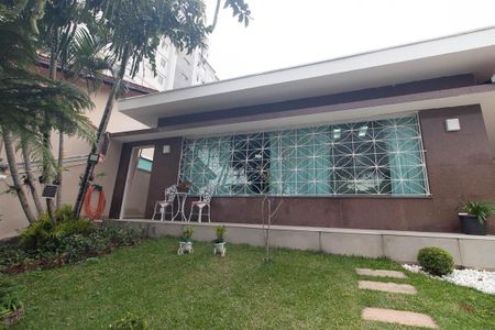 Casa à venda com 360m², 3 quartos e 5 vagas Casa à venda com 360m², 3 quartos e 5 vagasJardim