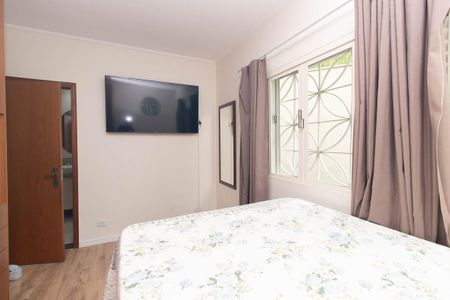 Casa à venda com 360m², 3 quartos e 5 vagas Casa à venda com 360m², 3 quartos e 5 vagasQuarto Suíte 1