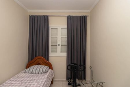 Casa à venda com 360m², 3 quartos e 5 vagas Casa à venda com 360m², 3 quartos e 5 vagasQuarto de Serviço