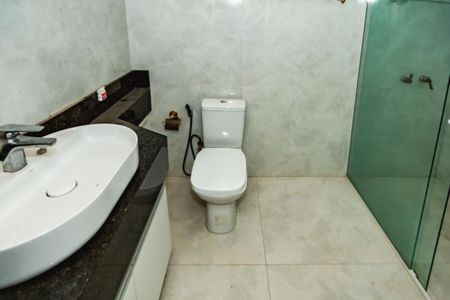 Casa para alugar com 2 quartos, 100m² em Itapoã, Belo Horizonte