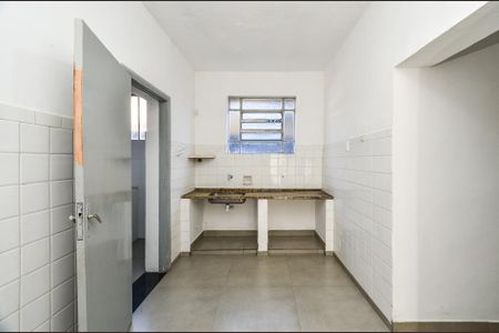 Cozinha de kitnet/studio para alugar com 2 quartos, 38m² em Santa Efigênia, Belo Horizonte