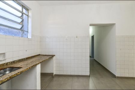 Cozinha de kitnet/studio para alugar com 2 quartos, 38m² em Santa Efigênia, Belo Horizonte