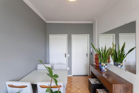 Sala de apartamento para alugar com 2 quartos, 56m² em Manacás, Belo Horizonte