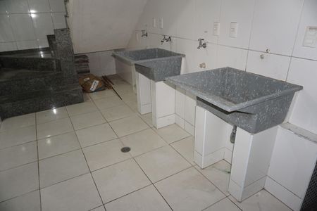 Casa para alugar com 32m², 1 quarto e sem vagaLavanderia