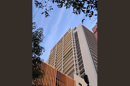 Apartamento à venda com 98m², 3 quartos e 1 vaga Apartamento à venda com 98m², 3 quartos e 1 vagaFachada
