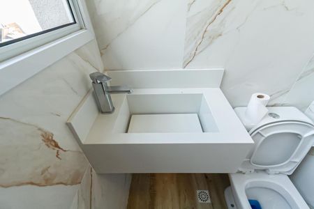 Apartamento para alugar com 130m², 2 quartos e 2 vagasBanheiro de serviço