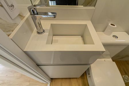 Apartamento para alugar com 130m², 2 quartos e 2 vagasBanheiro Social