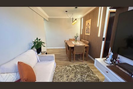 Apartamento à venda com 52m², 2 quartos e 1 vaga Apartamento à venda com 52m², 2 quartos e 1 vagaSala