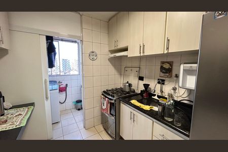 Apartamento à venda com 52m², 2 quartos e 1 vaga Apartamento à venda com 52m², 2 quartos e 1 vagaCozinha